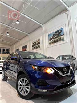 نيسان قاشقاي